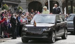 CROWDS GATHER TO CELEBRATE QUEEN ELIZABETH'S 90TH BIRTHDAY