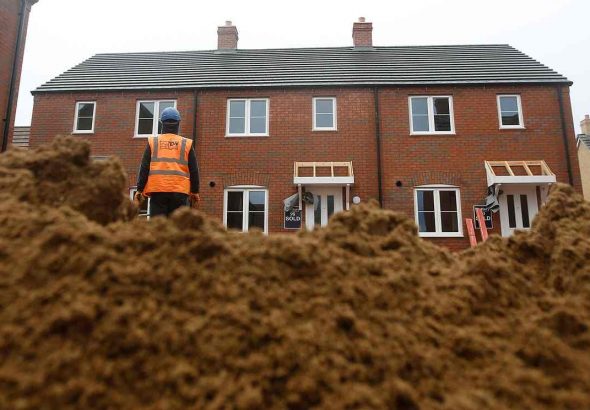 UK construction industry slumps dramatically ahead of EU vote